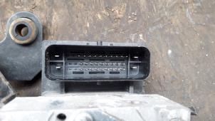 Gebruikte ABS Pomp Ford Transit 2.2 TDCi 16V Prijs op aanvraag aangeboden door Autodemontage Joko B.V.