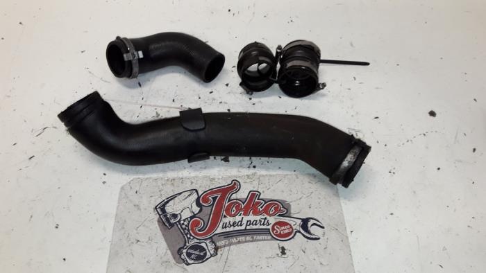 Gebruikte Intercooler Slang Ford Focus 2 Wagon 1.6 TDCi 16V 100 Prijs op aanvraag aangeboden door Autodemontage Joko B.V.