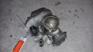 Gebruikte Gasklephuis Volkswagen Polo III (6N1) 1.4i 60 Prijs op aanvraag aangeboden door Autodemontage Joko B.V.