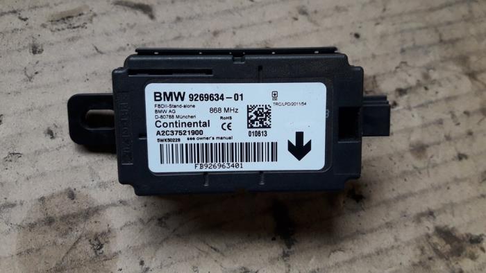 Alarm module van een BMW 3 serie Touring (F31) 318d 2.0 16V 2013