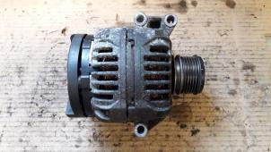 Gebruikte Dynamo Renault Megane Break/Grandtour (KA) 1.6 16V RXE,RXT Prijs op aanvraag aangeboden door Autodemontage Joko B.V.