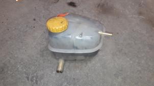 Gebruikte Expansievat Opel Astra G (F08/48) 1.6 Prijs op aanvraag aangeboden door Autodemontage Joko B.V.