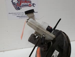 Gebruikte Hoofdremcilinder Ford Transit 2.0 TDdi 16V Prijs op aanvraag aangeboden door Autodemontage Joko B.V.