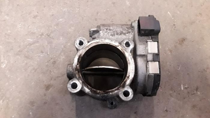 Gebruikte Gasklephuis Chrysler 300 C 3.0 CRD V6 24V Prijs op aanvraag aangeboden door Autodemontage Joko B.V.