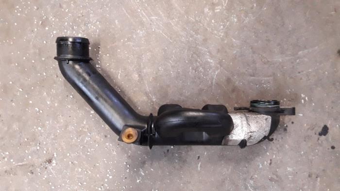 Gebruikte Intercooler Buis Peugeot 307 SW (3H) 1.6 HDi 16V Prijs op aanvraag aangeboden door Autodemontage Joko B.V.