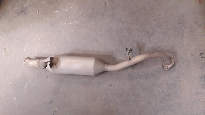 Gebruikte Uitlaat Einddemper Toyota Verso 2.0 16V D-4D-F Prijs op aanvraag aangeboden door Autodemontage Joko B.V.