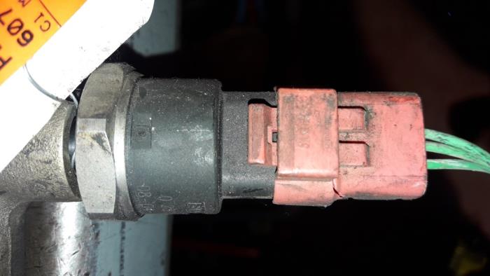 Gebruikte Brandstofdruk sensor Peugeot 607 (9D/U) 2.0 HDi FAP Prijs op aanvraag aangeboden door Autodemontage Joko B.V.
