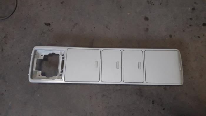 Gebruikte Diversen Volkswagen Golf Plus (5M1/1KP) 1.6 FSI 16V Prijs op aanvraag aangeboden door Autodemontage Joko B.V.
