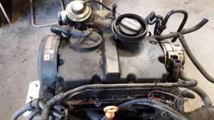 Gebruikte Cilinderkop Volkswagen Lupo (6X1) 1.4 TDI 75 Prijs op aanvraag aangeboden door Autodemontage Joko B.V.