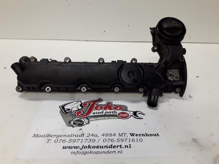 Gebruikte Kleppendeksel Peugeot 607 (9D/U) 2.2 HDi 16V FAP Prijs op aanvraag aangeboden door Autodemontage Joko B.V.