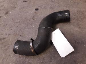 Gebruikte Intercooler Slang Landrover Freelander Hard Top 2.0 td4 16V Prijs op aanvraag aangeboden door Autodemontage Joko B.V.