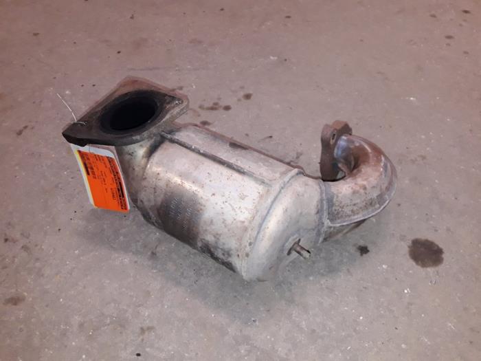 Gebruikte Katalysator Renault Megane II Grandtour (KM) 1.9 dCi 115 Prijs op aanvraag aangeboden door Autodemontage Joko B.V.