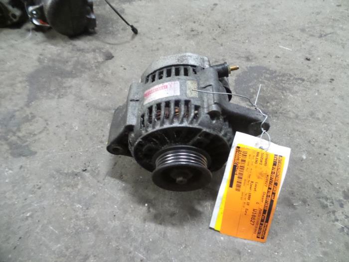 Gebruikte Dynamo Suzuki Baleno (GC/GD) 1.6 16V Prijs op aanvraag aangeboden door Autodemontage Joko B.V.