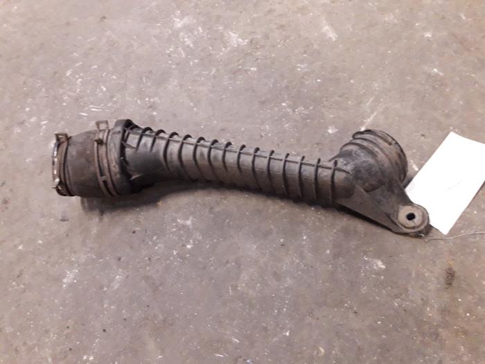 Gebruikte Intercooler Buis Seat Leon (1M1) 1.9 TDI 110 Prijs op aanvraag aangeboden door Autodemontage Joko B.V.