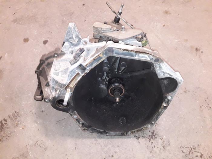 Gebruikte Versnellingsbak Renault Megane II Grandtour (KM) 1.5 dCi 105 Prijs op aanvraag aangeboden door Autodemontage Joko B.V.