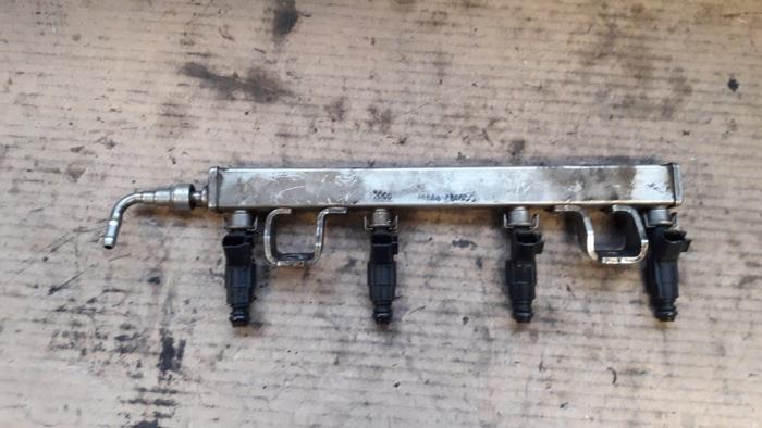 Gebruikte Common rail (Injectie) Ford S-Max (GBW) 2.0 16V Prijs op aanvraag aangeboden door Autodemontage Joko B.V.