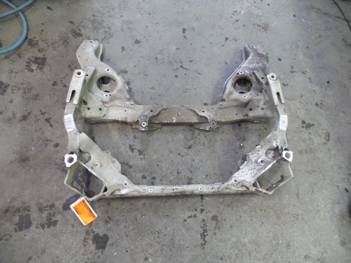 Gebruikte Subframe BMW 3 serie Touring (E91) 318d 16V Prijs op aanvraag aangeboden door Autodemontage Joko B.V.
