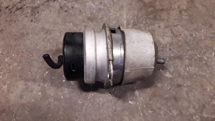Gebruikte Motorrubber Audi Q7 (4LB) 3.0 TDI V6 24V Prijs op aanvraag aangeboden door Autodemontage Joko B.V.