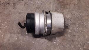 Gebruikte Motorsteun Audi Q7 (4LB) 3.0 TDI V6 24V Prijs op aanvraag aangeboden door Autodemontage Joko B.V.