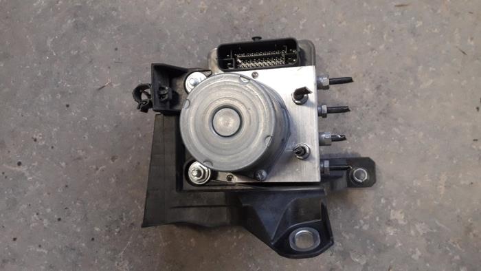 Gebruikte ABS Pomp Fiat Tipo (356H/357H) 1.6 JTD Multijet II 16V Prijs op aanvraag aangeboden door Autodemontage Joko B.V.