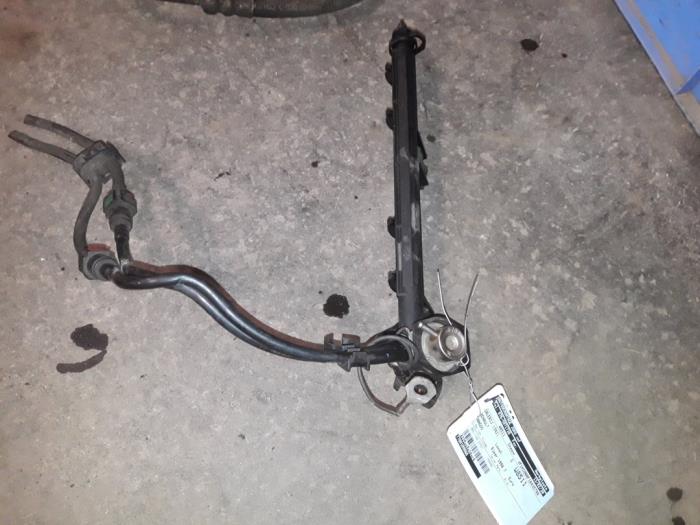 Gebruikte Verstuiver brug Renault Kangoo (KC) 1.2 Prijs op aanvraag aangeboden door Autodemontage Joko B.V.