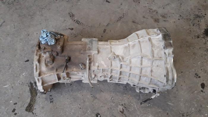 Gebruikte Versnellingsbak Nissan King Cab/Pickup 4x4 (D22) 2.5 Tdi Prijs op aanvraag aangeboden door Autodemontage Joko B.V.