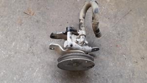 Gebruikte Servopomp Nissan King Cab/Pickup 4x4 (D22) 2.5 Tdi Prijs op aanvraag aangeboden door Autodemontage Joko B.V.