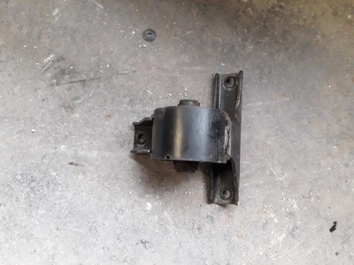Gebruikte Motorsteun Suzuki SX4 (EY/GY) 1.6 16V VVT Comfort,Exclusive Autom. Prijs op aanvraag aangeboden door Autodemontage Joko B.V.