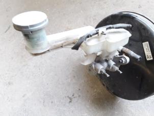 Gebruikte Hoofdremcilinder Suzuki SX4 (EY/GY) 1.6 16V VVT Comfort,Exclusive Autom. Prijs op aanvraag aangeboden door Autodemontage Joko B.V.