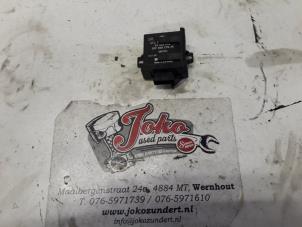Gebruikte Xenon module Opel Signum (F48) 2.2 DGI 16V Prijs op aanvraag aangeboden door Autodemontage Joko B.V.