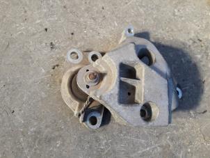 Gebruikte Motorrubber Renault Kangoo Express (FC) 1.5 dCi 60 Prijs op aanvraag aangeboden door Autodemontage Joko B.V.