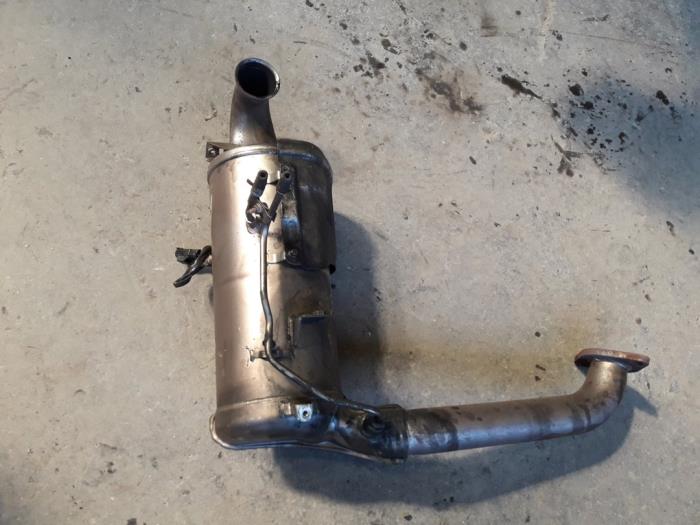 Gebruikte Roetfilter Volvo S40 (MS) 1.6 D 16V Prijs op aanvraag aangeboden door Autodemontage Joko B.V.