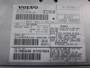 Gebruikte Radio CD Speler Volvo S40 (MS) 1.6 D 16V Prijs op aanvraag aangeboden door Autodemontage Joko B.V.