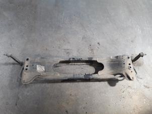 Gebruikte Subframe Alfa Romeo 147 (937) 1.6 Twin Spark 16V Prijs op aanvraag aangeboden door Autodemontage Joko B.V.