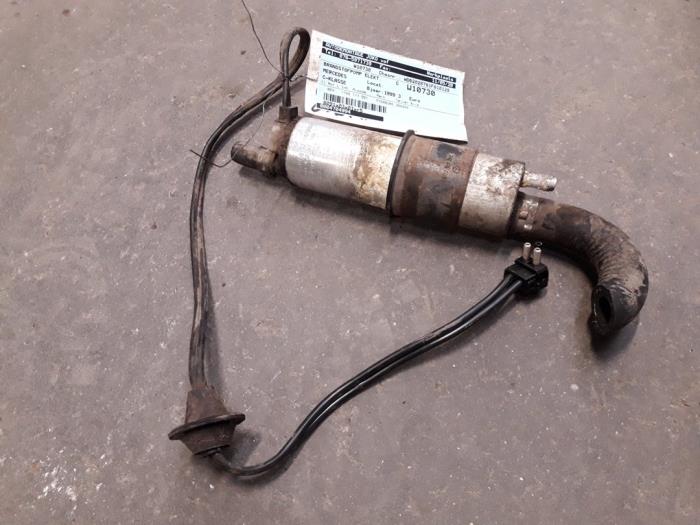 Gebruikte Brandstofpomp Elektrisch Mercedes C Combi (S202) 1.8 C180T 16V Prijs op aanvraag aangeboden door Autodemontage Joko B.V.