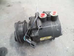 Gebruikte Pomp Airco Ford Mondeo III 2.5 V6 24V Prijs op aanvraag aangeboden door Autodemontage Joko B.V.