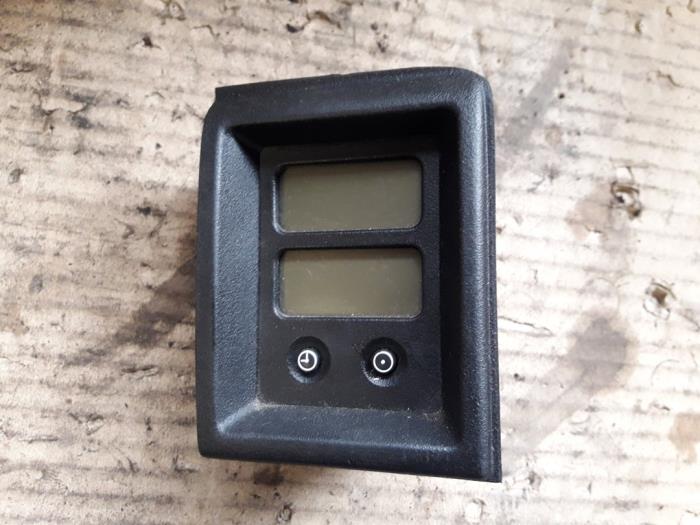 Gebruikte Display Interieur Opel Calibra 2.0i Prijs op aanvraag aangeboden door Autodemontage Joko B.V.