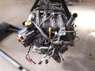 Gebruikte Motor Renault Twingo II (CN) 1.2 16V Prijs op aanvraag aangeboden door Autodemontage Joko B.V.
