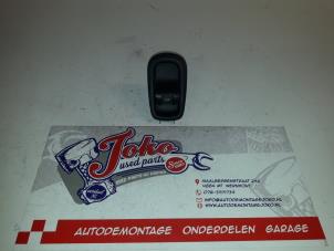 Gebruikte Raam schakelaar elektrisch Ford Transit Custom 2.0 TDCi 16V Eco Blue 130 Prijs op aanvraag aangeboden door Autodemontage Joko B.V.