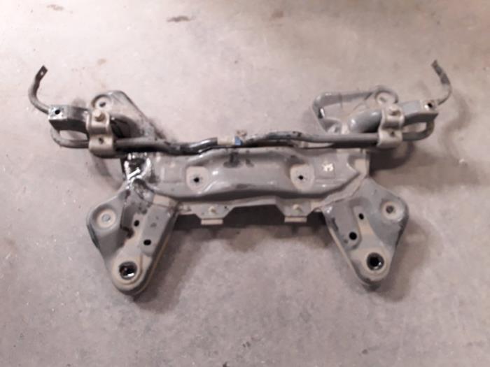 Gebruikte Subframe Peugeot 208 I (CA/CC/CK/CL) 1.2 Vti 12V PureTech 82 Prijs op aanvraag aangeboden door Autodemontage Joko B.V.