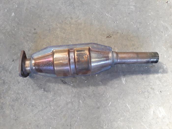 Gebruikte Katalysator Volkswagen Vento (1H2) 1.6 i Prijs op aanvraag aangeboden door Autodemontage Joko B.V.