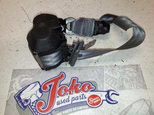 Gebruikte Veiligheidsgordel rechts-achter Renault Clio Prijs op aanvraag aangeboden door Autodemontage Joko B.V.