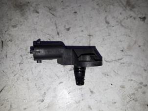 Gebruikte Map Sensor (inlaatspruitstuk) Saab 9-5 (YS3E) 1.9 TiD 16V Prijs op aanvraag aangeboden door Autodemontage Joko B.V.
