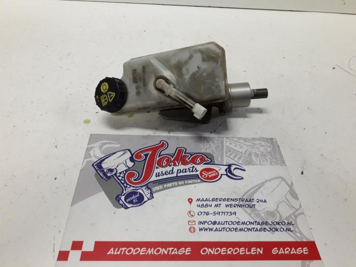 Gebruikte Hoofdremcilinder Volvo V50 (MW) 1.8 16V Prijs op aanvraag aangeboden door Autodemontage Joko B.V.