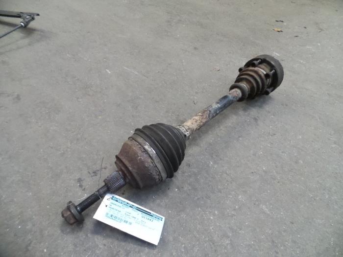 Gebruikte Steekas links-voor Volkswagen Transporter/Caravelle T4 2.5 TDI Prijs op aanvraag aangeboden door Autodemontage Joko B.V.