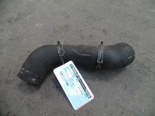 Gebruikte Intercooler Slang Volkswagen Transporter/Caravelle T4 2.5 TDI Prijs op aanvraag aangeboden door Autodemontage Joko B.V.