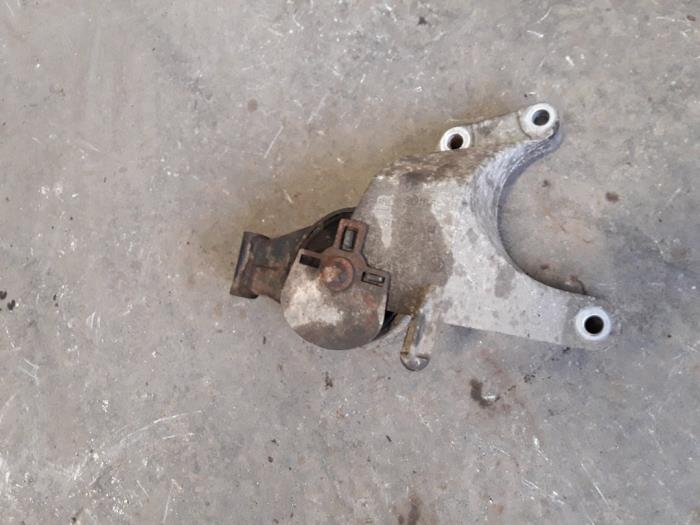 Gebruikte Motorrubber Saab 9-3 II (YS3F) 1.8t 16V Prijs op aanvraag aangeboden door Autodemontage Joko B.V.