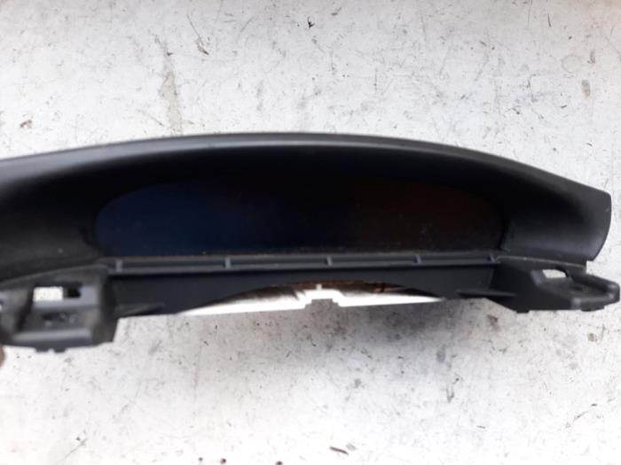 Gebruikte Display Interieur Saab 9-3 II (YS3F) 1.8t 16V Prijs op aanvraag aangeboden door Autodemontage Joko B.V.