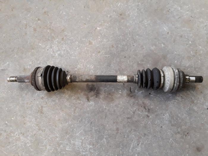 Gebruikte Steekas links-voor Chevrolet Aveo (250) 1.2 16V Prijs op aanvraag aangeboden door Autodemontage Joko B.V.