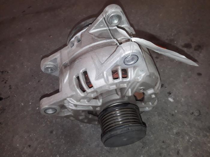 Gebruikte Alternator Renault Kangoo Express (FW) 1.5 dCi 70 Prijs op aanvraag aangeboden door Autodemontage Joko B.V.